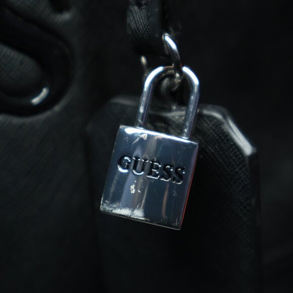 Guess Artemis Carryall Tote Bag – Black –Like new – excellent condition - Picture 3 of 7